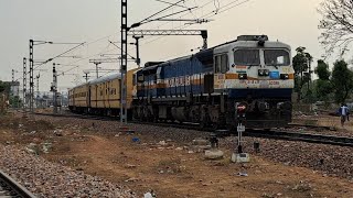 05046 Rajkot Lalkuan Summer Special with 40386 Izzatnagar WDP4D Departing BKI Jn  Unscheduled Halt [upl. by Anawat]