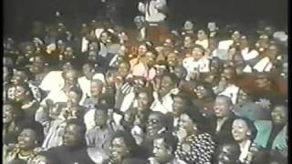 Millie Jackson Nobody Sings A Love Song Live 1990 [upl. by Akihsal]