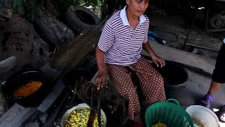 Seidenzucht in Nong Mek Thailand [upl. by Melborn]