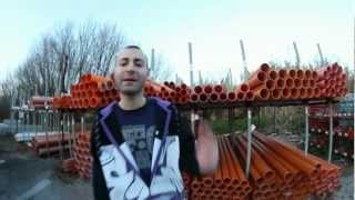 METRO  IL 12ESIMO UOMO Official Video [upl. by Ynafit]