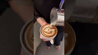 How to make good latte art🩶☘️🦢coffeeart barista latteeart latteart coffeart shortslivelike [upl. by Lauer]