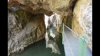 Ruta por el Río BlancoCalomarde Teruel  Sierra de Albarracín [upl. by Nuris570]