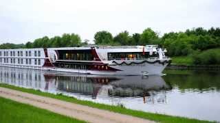 Kreuzfahrtschiff auf dem MainDonauKanal [upl. by Eltsyrhc]