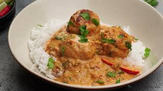 Thai Chicken Meatballs in the BEST Curry Sauce [upl. by Iliram]