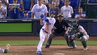 Hosmer rips a triple to left field in the 12th [upl. by Misab]