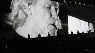 Roger Waters Carta a Peña Nieto  Comfortably Numb  Zócalo CDMX 2016 [upl. by Amsaj]