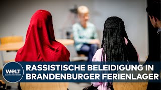 RASSISTISCHE BELEIDIGUNG Berliner Schulklasse flieht aus Brandenburg unter Polizeischutz [upl. by Neelyk574]