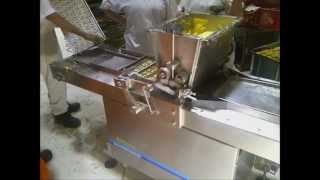 Galletera Rosquillera Wire cut cookie depositor [upl. by Kalil]