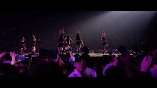 IVE  LOVE DIVE 4K  Prudential Center Newark NJ 240329 [upl. by Aenel]