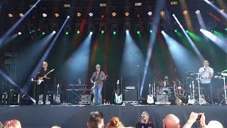 10CC  Dreadlock Holiday  Nostalgie Beach Festival 2018  Middelkerke [upl. by Griffie166]