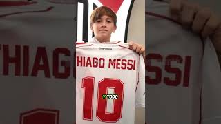 De que equipo es hincha Thiago Messi [upl. by Kahlil394]