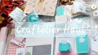 Craftelierhaul November 24 Meine Lieblingsprodukte Inspration zum Thema Minialbum [upl. by Adnarom]