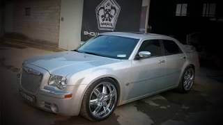 300C hemi custom painting wwwshowkingcarcom [upl. by Beasley105]