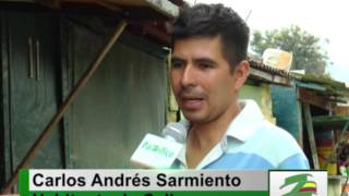 Jóvenes profanan tumbas en el Cementerio Central de Cali [upl. by Allegna589]