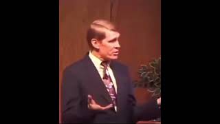 Kent Hovind DISMANTLES Evolution in 4 minutes [upl. by Ebberta937]