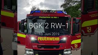 Feuerwehr Bergkamen Rünthe Lentner RW Rüstwagen [upl. by Annaehs]