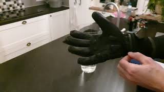 Heated Cycling Glove Sealskinz Under Water Test [upl. by Nodnyl]