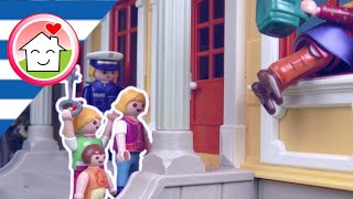 Playmobil ταινία Απόπειρα διάρρηξης στην κίτρινα βίλα  οικογένεια Οικονόμου [upl. by Owiat]