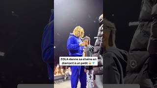 Zola donne sa chaîne en diamant à un petit 🤩💎 rap rapfr rapfrancaia humour drole mdr zola [upl. by Helbonia]