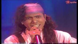 Hattan  Memburu Rindu Live In Juara Lagu 91 HD [upl. by Lynnell]