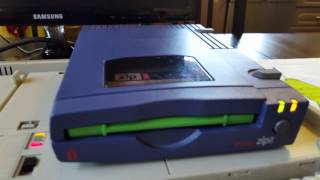 Iomega Zip drive on Retro computer using Palmzip [upl. by Ellimak197]