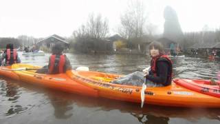 The longest kayak  9640 mtr  31627 ft  Guinness Book of World Records [upl. by Dasha838]