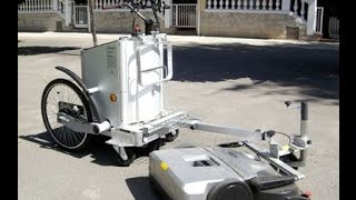 TRICICLO ELÉCTRICO SMARTWORKER SWS CON BARREDORA [upl. by Ysus]