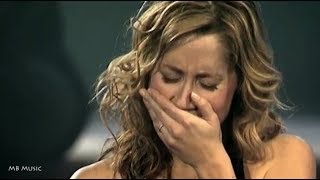 Lara Fabian  Je taime  Live in Paris 2001  HQ  Emotional Performance [upl. by Kyrstin]