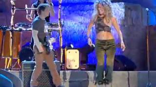 Shakira  La Tortura Livemp4 [upl. by Nadine818]