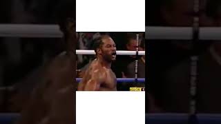 LENNOX LEWIS POETIC 2 PUNCH COMBO KO OF THE YEAR 🥊🔥😱🤯boxingshorts lennoxlewis boxingknockout [upl. by Aratak]