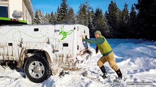 Equine Vet Doc Jenni’s Green Hornet Is Pulled Out Of Snow By Farrier So She Can Xray Clients Horse [upl. by Oriana]