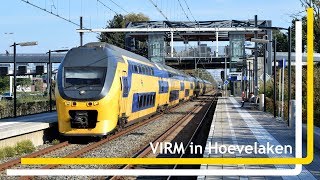 VIRM 8729 en 8667 passeren station Hoevelaken [upl. by Notlad]