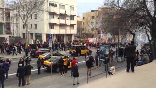 Boixos Noi walk by Camp Nou for El Clásico 32215 [upl. by Nanam]