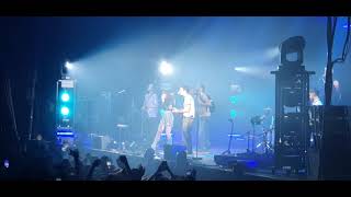 Therapie TAXI  Hit Sale Live Le Zenith Paris 20211006 221203 HD request [upl. by Lashoh3]