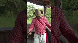 NUNCA É TARDE PARA BRINCAR 😂😂😂🤠imbilino imbilinocaiapônia comedia goias shorts [upl. by Amalee]