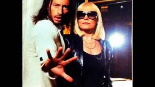 Bob Sinclair feat Raffaella Carra House Rmx 2011 A far lamore comincia tuwmv [upl. by Hildie]