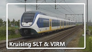 Kruising VIRM en SLT op station Nieuw Vennep [upl. by Dacey]