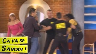 Clash et baston sur le plateau de Ça va se savoir [upl. by Navad]