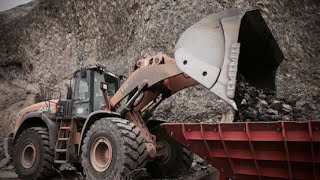 RECG CASE 1021F wheel loader in a rock quarry [upl. by Ashia]