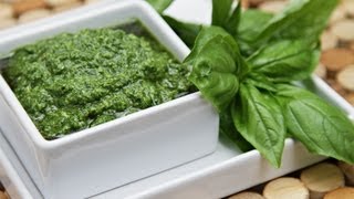 Basil pesto  one that will stay bright green [upl. by Karie]