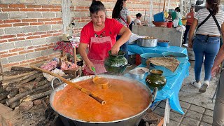 Gastronomia de una Boda Oaxaqueña [upl. by Anele]