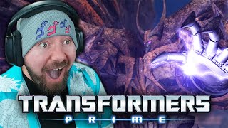 UNICRON AWAKENS FIRST TIME WATCHING  Transformers Prime Episode 24 REACTION [upl. by Auhs]