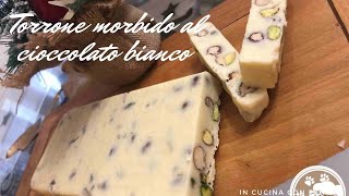 Torrone al cioccolato bianco con pistacchi e nocciole [upl. by Silverman337]