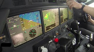 Gulfstream G550 cockpit landing timelapse [upl. by Justus]