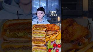 햄버거 ASMR 먹방 MUKBANG hamburger Korean food eatingasmr EATINGSHOW EATINGSOUND 먹방 노브랜드 햄버거 [upl. by Buatti]