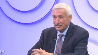 Cegléd város újraválasztott polgármestere  Dr Csáky András [upl. by Quenby444]