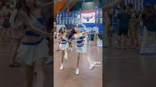 Ahhh I love there dance 😍😍😍😍 foryou tiktok dance [upl. by Timotheus]