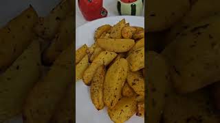 Airfryer de baharatlı patates kızartması iftar ramadan yemek viralmusic viralvideo shorts [upl. by Zetrok185]