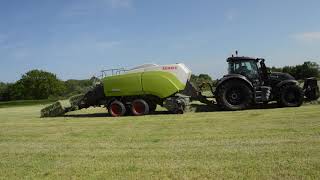 Silage 2021  Valtra Baling with Claas 5200 Quadrant Baler [upl. by Arbua]