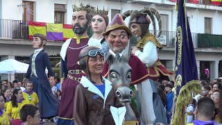 Pasacalles del VIII Encuentro de Gigantes y Cabezudos de Torrejón de Ardoz [upl. by Meyer]